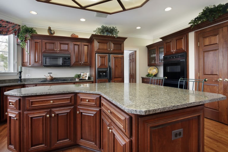 Traditional Style Kitchen