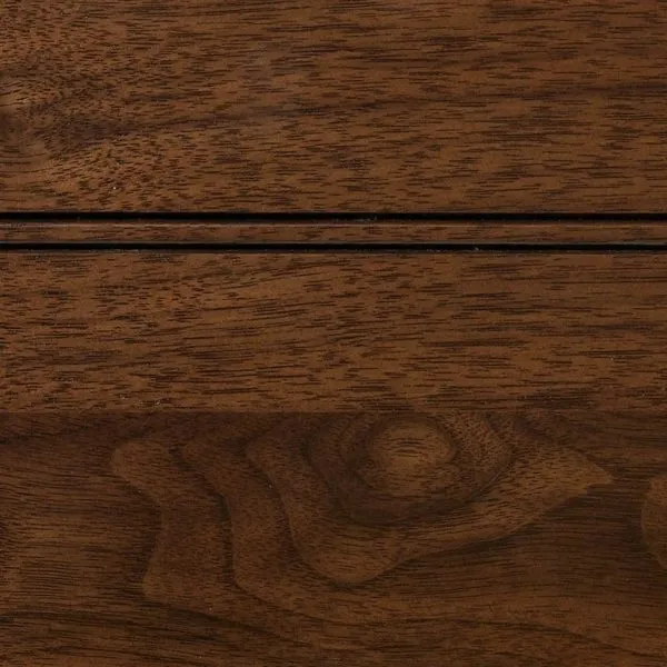 Chestnut w/Sable Glaze