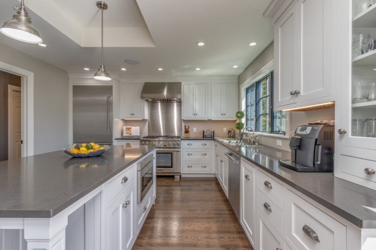 white kitchen cabinets