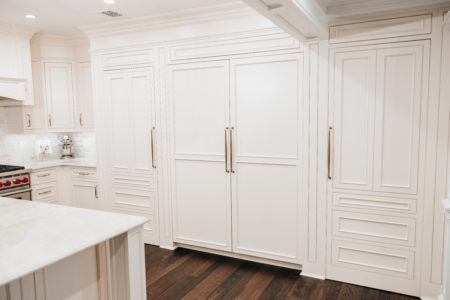 Beaded Inset, CRP-10797 doors/drawers, Crown: 10 inch Slab frieze, Colonial 10, 1238 & Base Cap 860, Crystal White