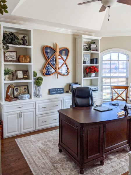 custom home office shelving