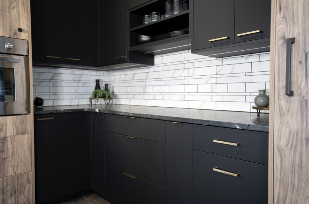 black modern kitchen cabinets