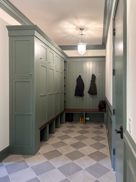 Flush Inset, Fern Colourtone, Amesbury door, slab drawerfronts, Reverse Shaker Crown 1529