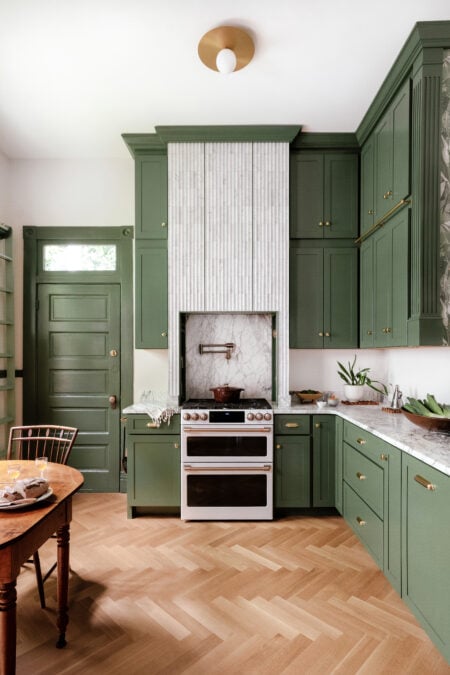 Full Overlay, Amesbury door & drawerfront, Unf Hard Maple (painted onsite SW Rockwood Dark Green), Custom millwork/hood by customer