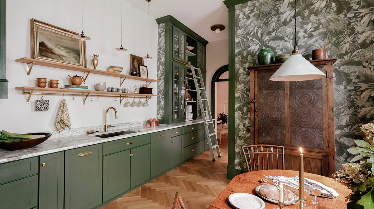 kitchen painted green